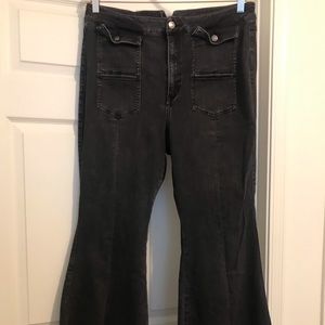 Free People CRVY Flare Leg Black Jeans Sz 34